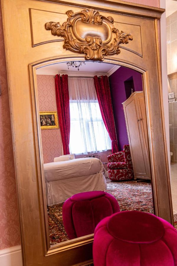 Hotel Rouge Blackpool Ngoại thất bức ảnh